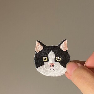 Black and white Cat Iron On Patch | Funny Animal Sew On Badge | DIY |Embroidery Patch Sticker| animal patch| Patch for jacket| gift idea