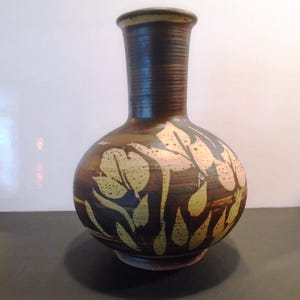 Bennett Welsh Pacific Stoneware Vase 1972 Oregon Art Pottery, North American Shipping
