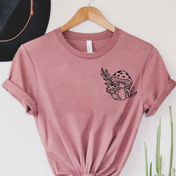 Mushroom T-shirt, Mushroom Shirt, Botanical Shirt, Nature Lover, Hippie Shirt, Plant Shirt, Nature Shirt, Vintage Plant Shirt, Botanical Tee