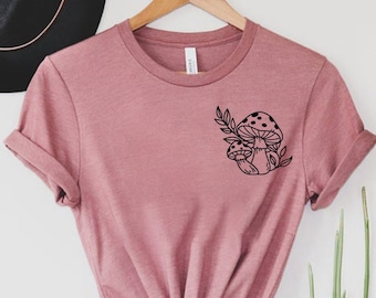 Mushroom T-shirt, Mushroom Shirt, Botanical Shirt, Nature Lover, Hippie Shirt, Plant Shirt, Nature Shirt, Vintage Plant Shirt, Botanical Tee