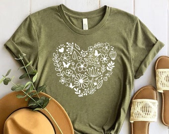 Flower Heart T-Shirt, Flower Shirt, Wildflowers T-Shirts,  Botanic Shirt, Plant Lady Shirt, Floral Shirt, Plant Mama Shirt, Botanical Shirt