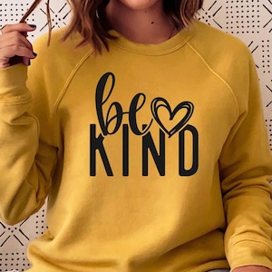 MUSTARD SWEATSHIRT