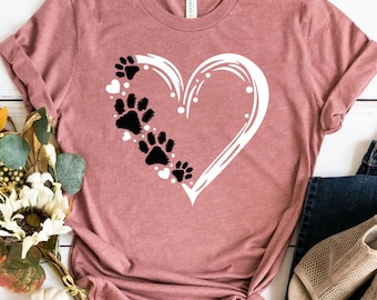 Paw Heart Tshirt, Pet Lover Shirts, Animal Lover Gift, Paw Love Shirt, Paw Print Shirt, Cat Lover Gift Women, Dog Lover Gift Shirt for Women