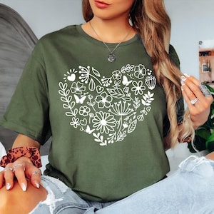 Flower Heart T-Shirt, Flower Shirt, Wildflowers T-Shirts,  Botanic Shirt, Plant Lady Shirt, Floral Shirt, Plant Mama Shirt, Botanical Shirt