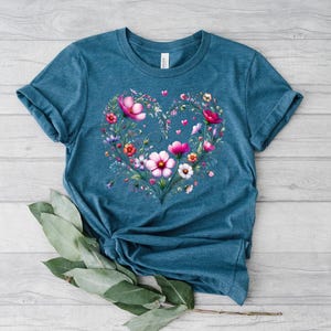 Vintage Botanical Shirt, Flower Shirt, Wildflower Shirt, Gardening, Pressed Flowers Tshirt, Boho Wildflowers Shirt, Cottagecore Floral Shirt
