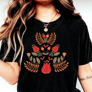 Scandinavian Shirt, Botanical Shirt, Folk Art Shirt, Scandinavian Gift, Gift For Women Vintage Flower Shirt, Vintage Flower Tee,Scandinavian