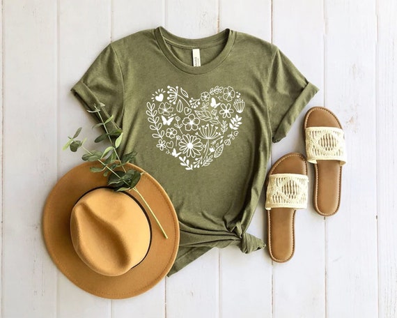 Flower Heart T-Shirt, Flower Shirt, Wildflowers T-Shirts,  Botanic Shirt, Plant Lady Shirt, Floral Shirt, Plant Mama Shirt, Botanical Shirt
