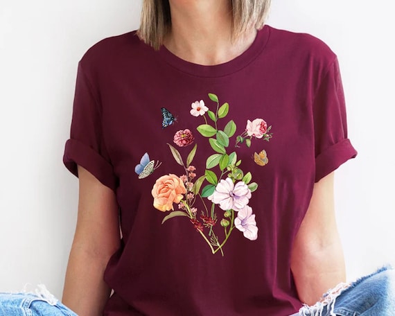 Graphic Tee Shirt for Women Vintage Wildflower Oversized T-shirt