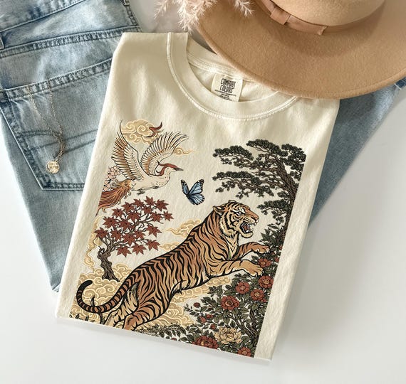 Comfort Colors® Retro Tiger T-Shirt, Animal Gift for Tiger Lover, Wild Cat Sweatshirt, Linocut Style, Boho, Cottagecore Shirt, Meme Shirt