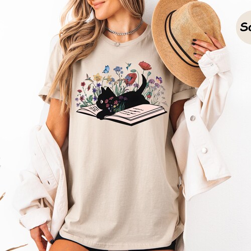 Floral Cat Shirt, Cat Lover T-shirt, Cat Book Shirt, Cat Lover Gift, Gift for Her, Cat Mom Shirt Gift, Cute Cat Shirts, Cute Book Cat Tshirt