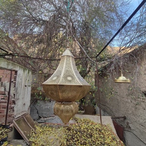Handcrafted Moroccan Brass Chandelier: Luxury Pendant Light