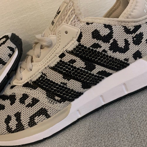 adidas run swift leopard