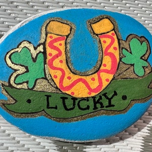 Lucky Horse Shoe Protection Home Business Hanpainted miracle stone