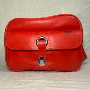 Retro Samsonite Silhouette Shoulder Bag - Bright Red