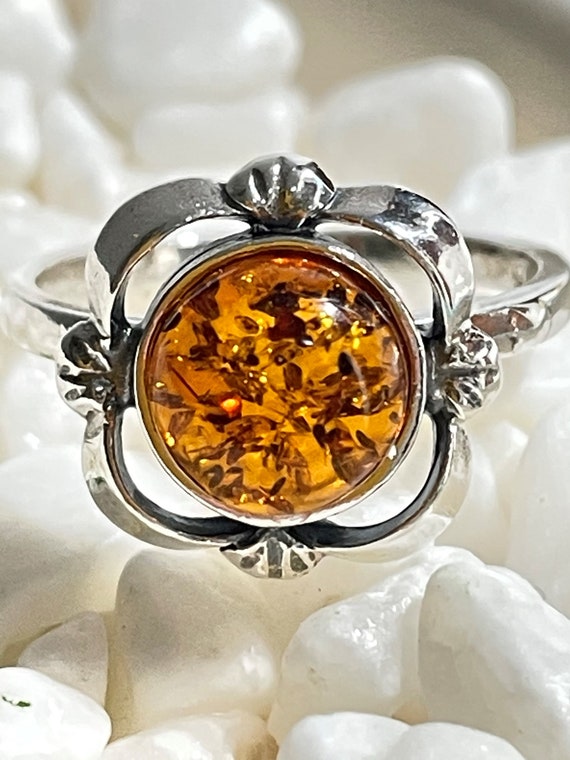 Stone Baltic Honey Amber Necklaces Stone Baltic Honey Amber Necklaces