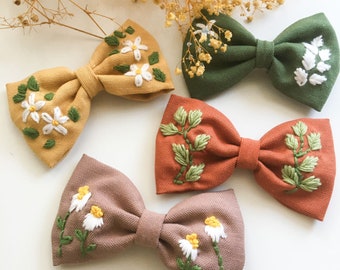 4-Pack Embroidered Flowered Bow Set, Hand Embroidered Linen Bow, Embroidered Daisy Bow,Rainbow  Pinwheel Fabric Bow, Christmas Gift