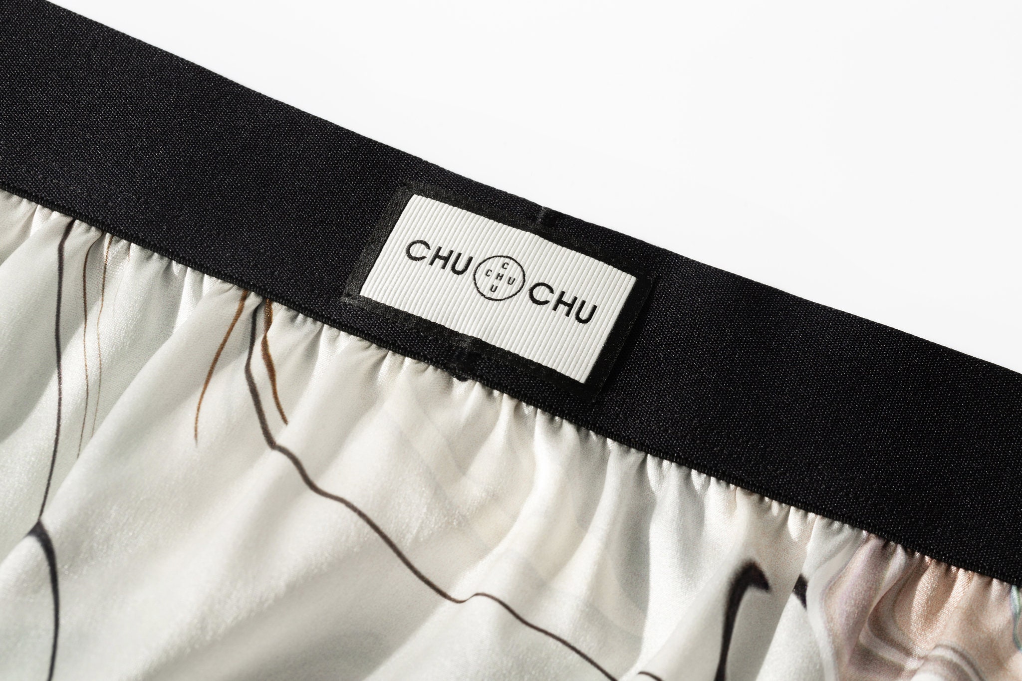 CHUOCHU Men's Silk Boxer Shorts - Pure Mulberry Silk Underwear, Luxury  Sleepwear, Pajamas Lounge Shorts - Improved Waistband at  Men’s  Clothing