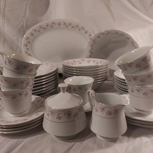 Vintage dinnerware set fine china rose