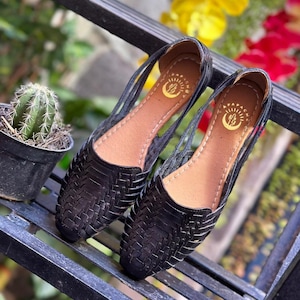 Handmade Leather Huarache Sandals, Mexican Artisan Footwear, Women&#39;s Boho Leather Shoes, Huarache Sandals Women, Handmade Genuine Leather