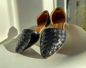 Handmade Woven Leather Huarache Sandals: Boho Summer Shoes