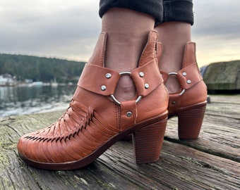 Bottines, bottes faites à la main, cadeau de Noël, bottes d’hiver, bottes mexicaines, bottes Boho, bottes en cuir, cuir véritable, bottes pour femmes, bottes