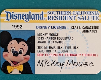 ディズニー　シリアルナンバーカード il_340x270.6238199139_eywf.jpg