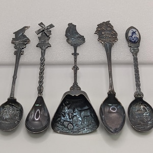 Vintage Dutch Collectible Souvenir Spoons (1970-80s)