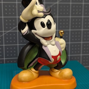 Disney Mickey Mouse, Magician Mickey Sculpture (1997)