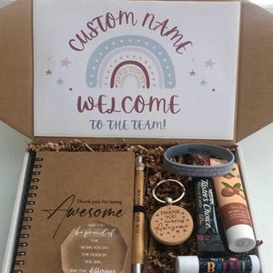 Personalisiertes Willkommensgeschenk. Mitarbeiter Geschenke. Firmengeschenke. Mitarbeiter Geschenke. Geschenke zur Wertschätzung von Mitarbeitern. Großes Mitarbeiter Geschenk. Geschenke unter 20