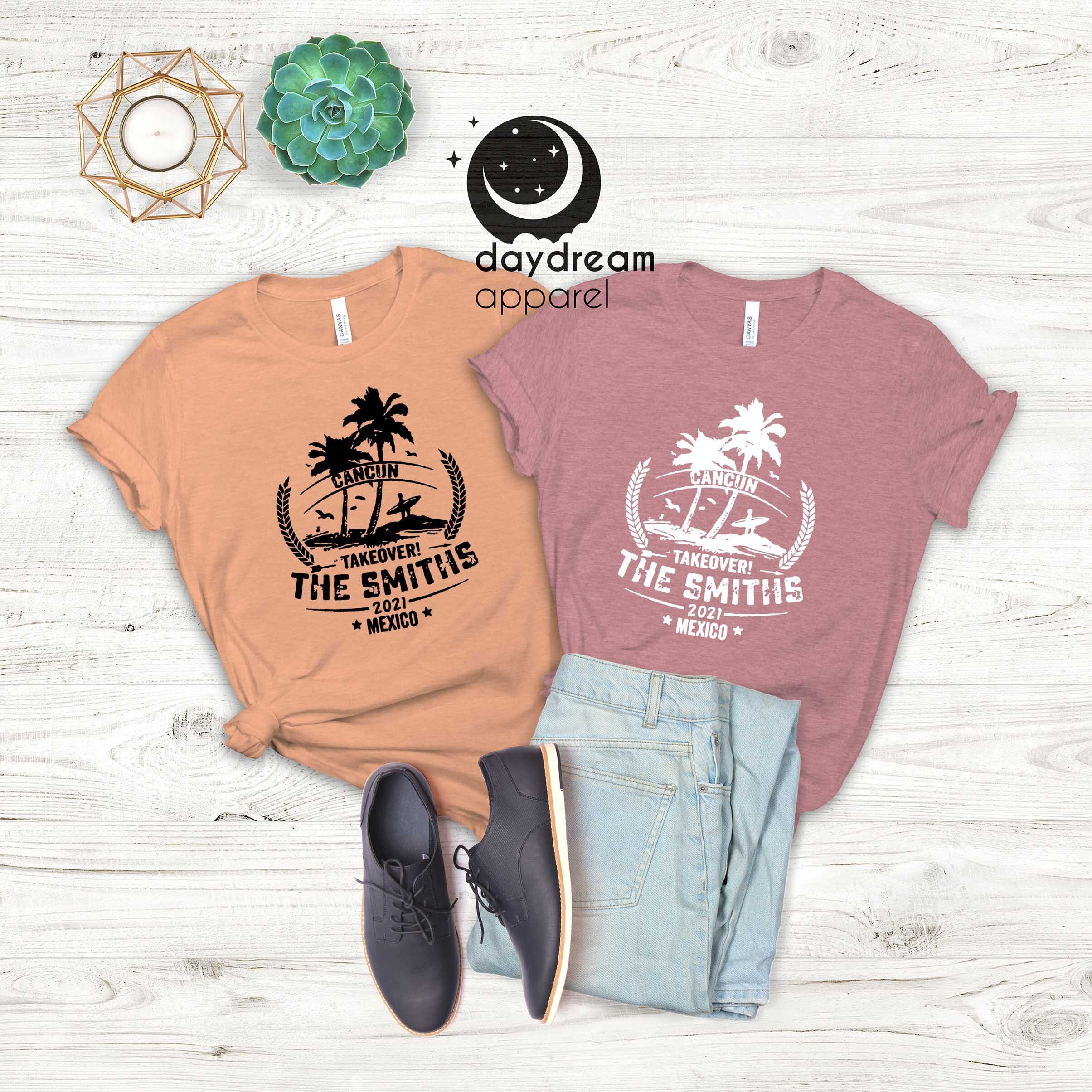 Daydreaming Queen Circle Retro Sunset T-Shirt Unisex