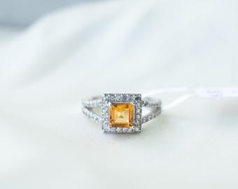 Sterling Silver Citrine Ring: Pavé Setting, November Birthstone