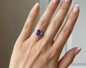 Oval Tanzanite Ring, 14K Gold Blue Purple Gemstone, December Birthstone Engagement Ring