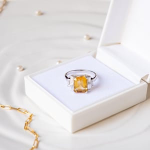 Art Deco Citrine Ring Sterling Silver – Emerald Cut Yellow Gemstone Ring, Vintage Style Cocktail Ring, November Birthstone Gift for Her