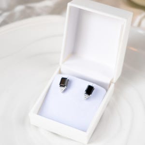 Elegant Black Onyx Emerald Cut Earrings in 925 Silver – Vintage-Inspired Statement Jewelry, Gift for Her, Bold Black Gemstone Studs