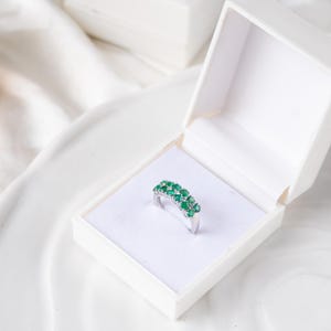 Dainty Emerald Ring, Emerald Eternity Ring, May Birthstone, Minimalist Emerald Ring, Gift for Her, Gemstone Ring, Promise Ring, Dainty Ring