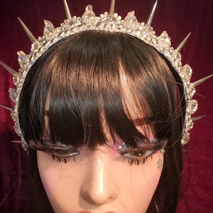 Antoinette, Costume Tiara, Medieval Crown Tiara, Queens Crown, Fantasy Crown, Elf Crown, Queen Costume, Party Crown, Halloween Costume