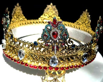 Corona de oro clásica, misticismo del Lejano Oriente