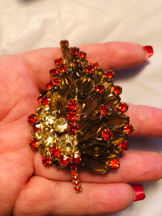 Vintage Juliana brooch verified