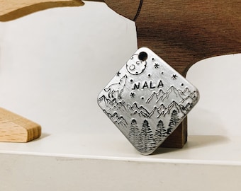 "Howling wolf" ID Tag, Personalized ID Tag, Handmade ID Tag, Dog Tag, Pet ID Tag