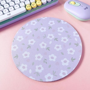 Pink Floral Mouse Mat, Cute Flower Mouse Pad, Circle Mouse Mat, Office Accessories, Gamer Gifts, Premium Thick 5mm Desk Mat