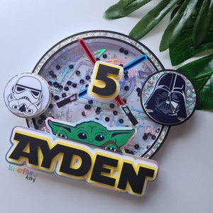Decorazione per torta Star Wars personalizzata, decorazione per torta di compleanno, personalizza età e nome, Baby Yoda, Darth Vader, luce LED, decorazione per torta luminosa
