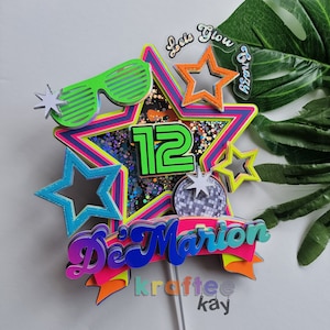 Topper per torta per feste luminoso personalizzato, topper per torta di compleanno, personalizza età e nome, topper per torta LED luminoso, topper per torta da discoteca, neon
