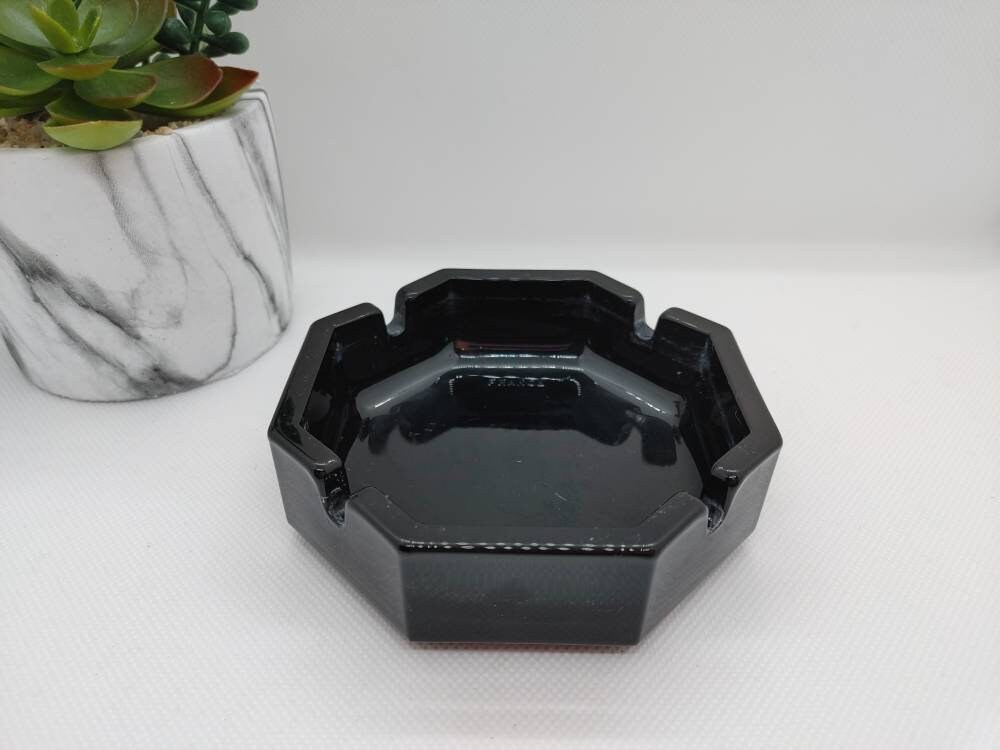 3.5" Black Round Stackable Glass Ashtray by Arcoroc Free Shipping US Only 
