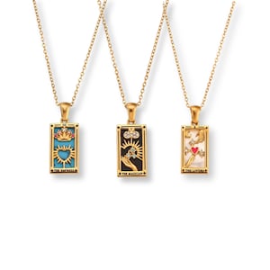 Collana con carte dei tarocchi, collana con carte dei tarocchi in oro, carte dei tarocchi, collana a cuore, collana turchese, delicata collana di perle, gioielli con tarocchi