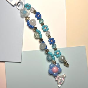 Handmade Kawaii Y2K Cute Beaded Charms Colorful Cute Hello Cat Character Keychains Gift