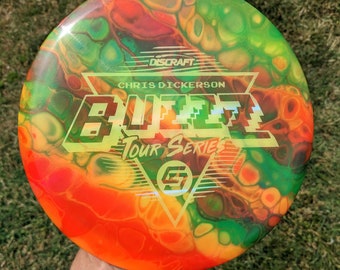 Dyed Discraft Swirly ESP Chris Dickerson '22 Tour Series Buzzz, 175-176g.