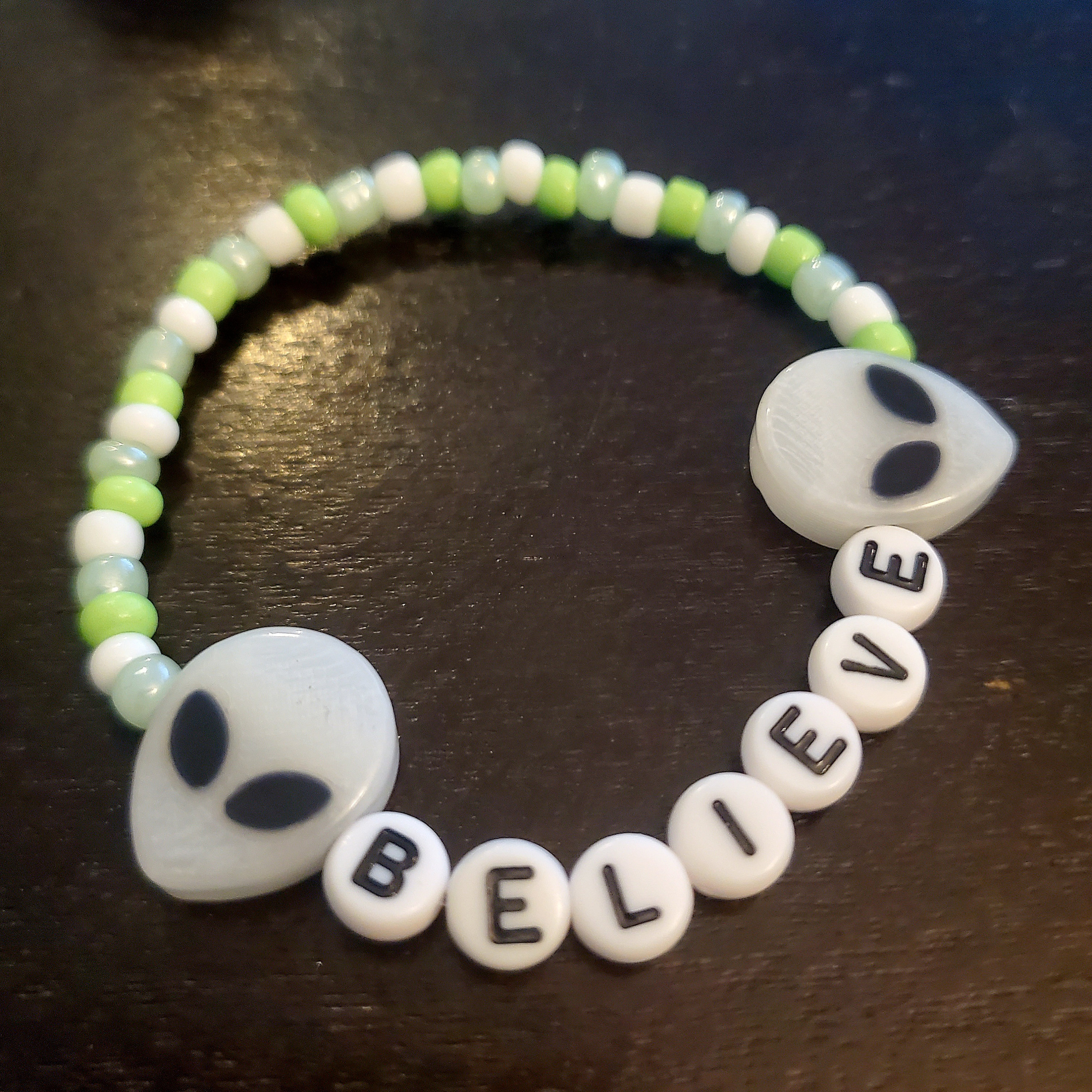 Alien "believe" Bracelet - Etsy