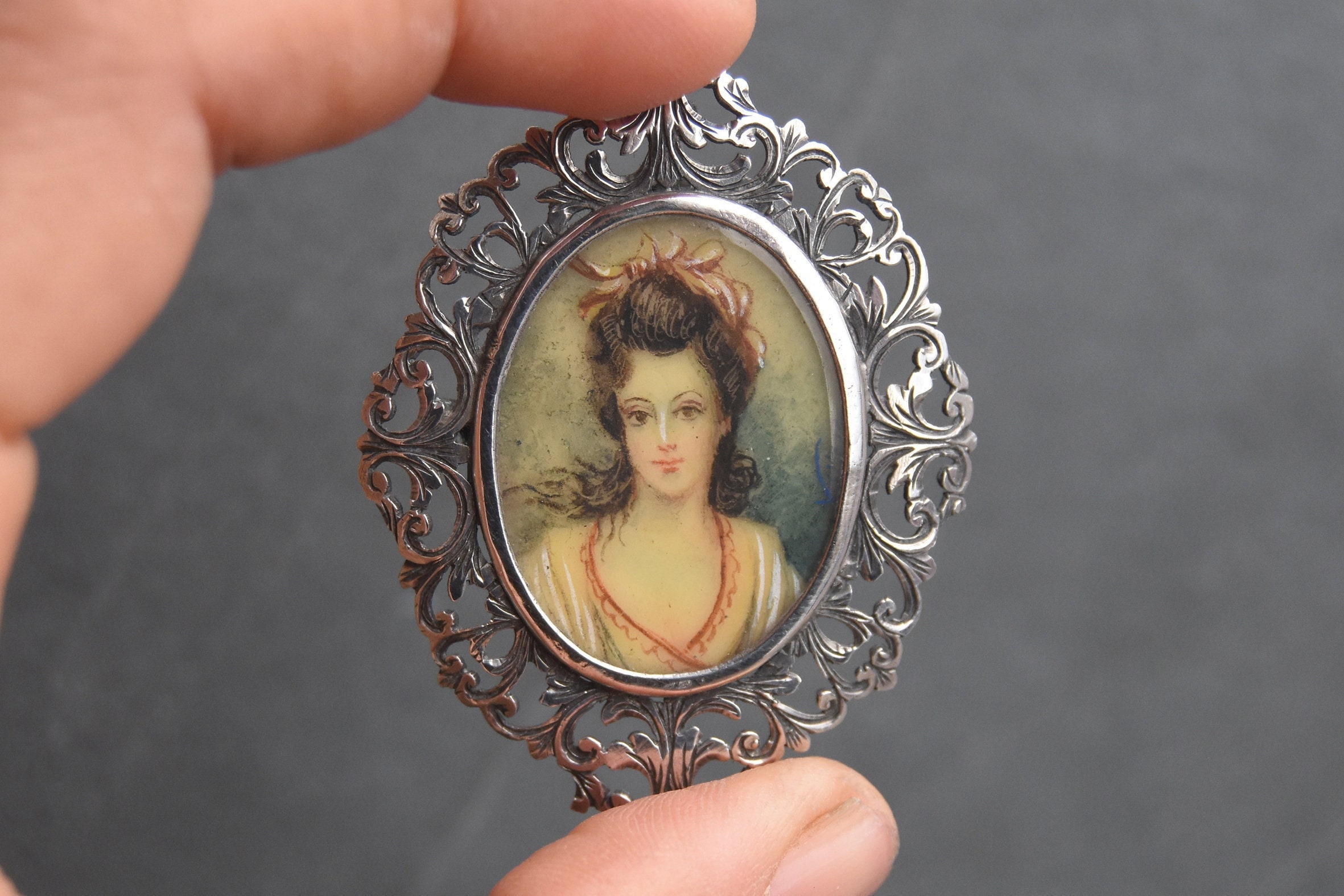 イタリア製 ヴィンテージ 女性画 手描き ブローチ SILVER800