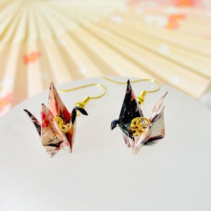 手作り鶴のイヤリング / 日本 / 折り紙 / 自然 / 鶴 / 和風黒鳥
