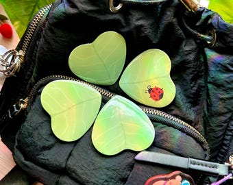 Clover Button Pins !